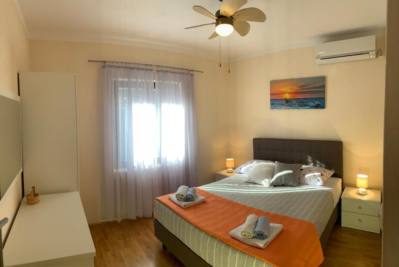 Duplex Apartment With Private Swimming Pool Preko Luaran gambar